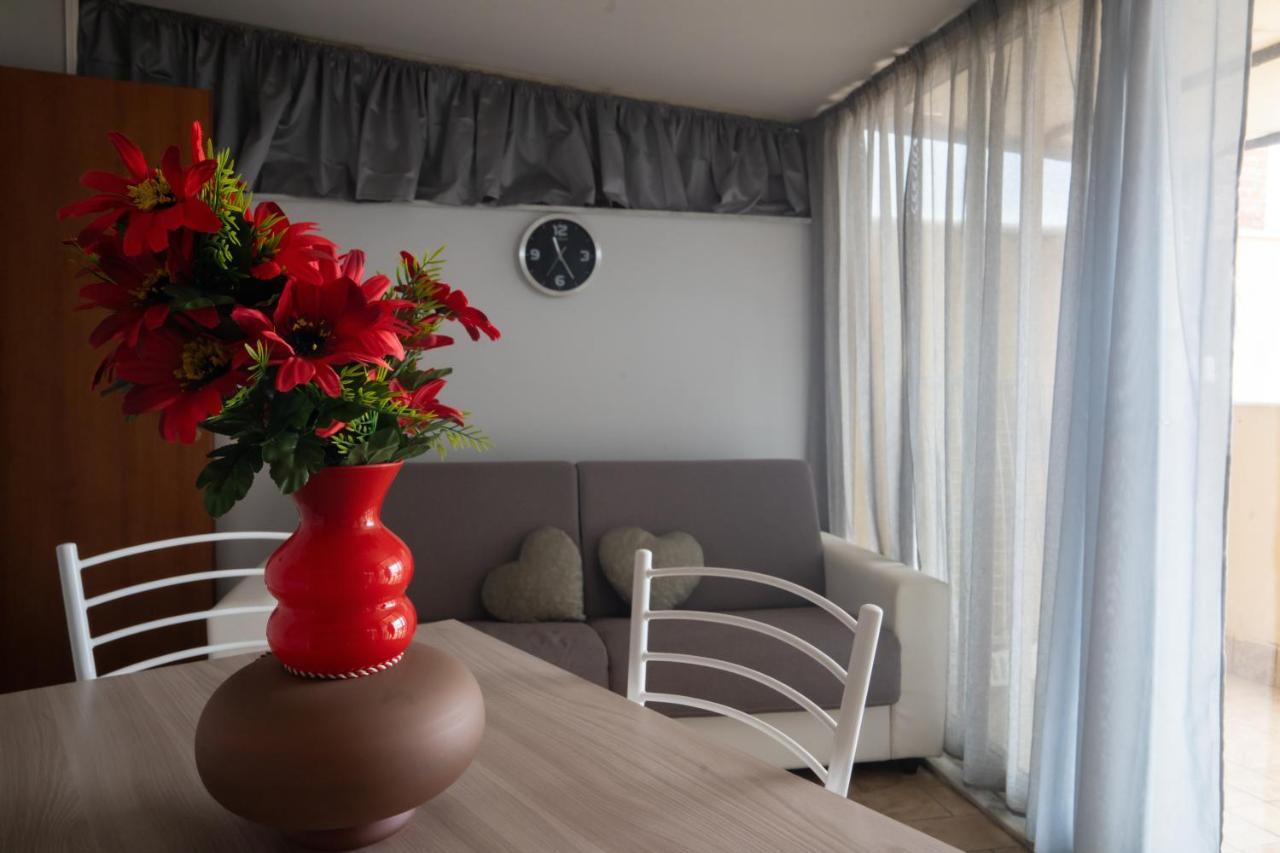 Nick & Santo'S Holiday Homes R Giardini Naxos Exterior foto